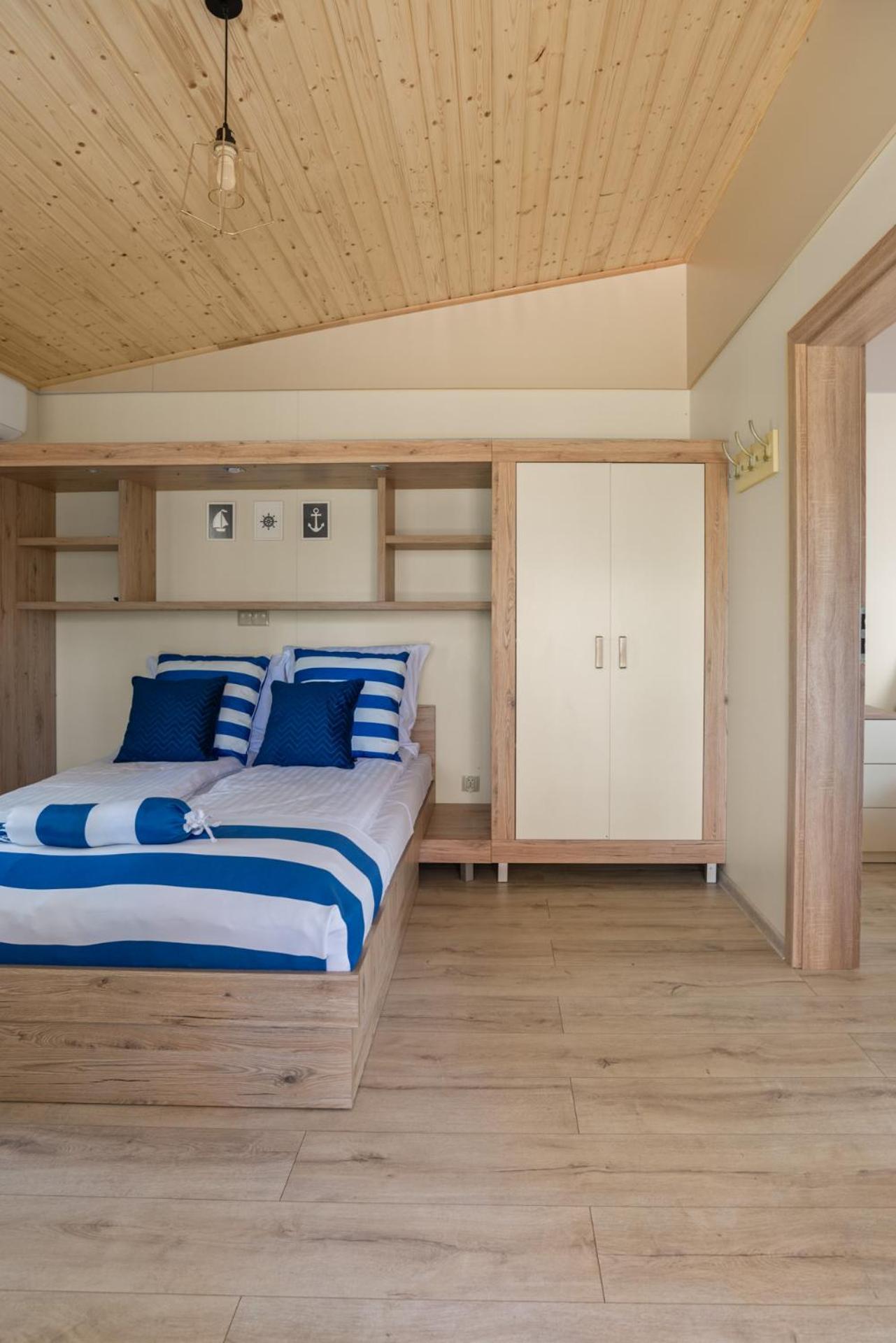 Apartmán Campus Karolina Brenno Exteriér fotografie
